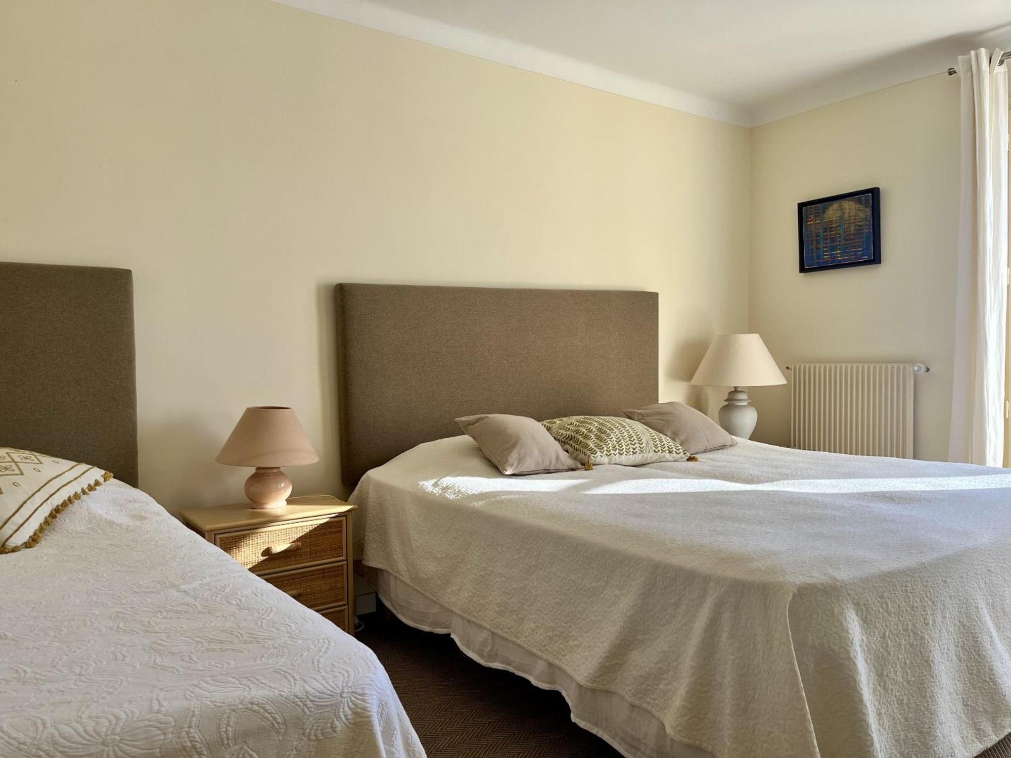 Hotel La Boulangerie Grimaud Phòng bức ảnh